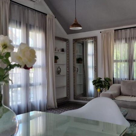Apartman L&M Cetinje Ngoại thất bức ảnh