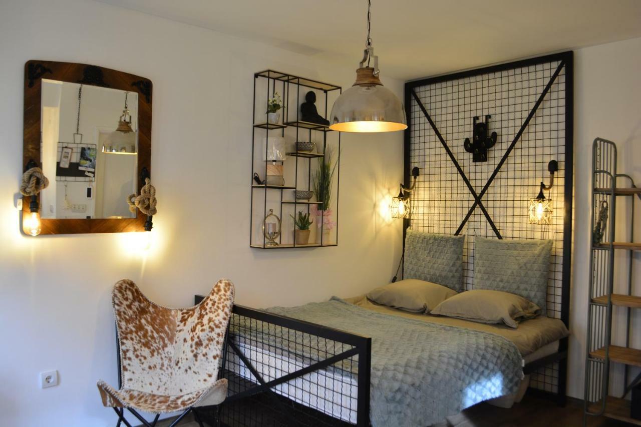 Apartman L&M Cetinje Ngoại thất bức ảnh